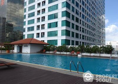 2-BR Condo at Sukhumvit Living Town near MRT Phetchaburi