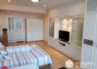 2-BR Condo at Baan Sathorn Chaopraya near BTS Krung Thon Buri (ID 506509)