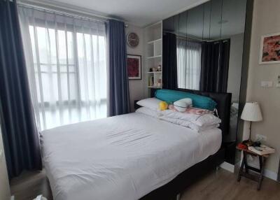 2-BR Condo at Metro Luxe Rose Gold Phahol - Sutthisan near BTS Saphan Khwai