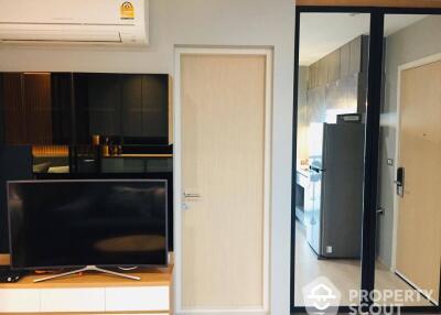 1-BR Condo at Rhythm Asoke Ll near MRT Phra Ram 9