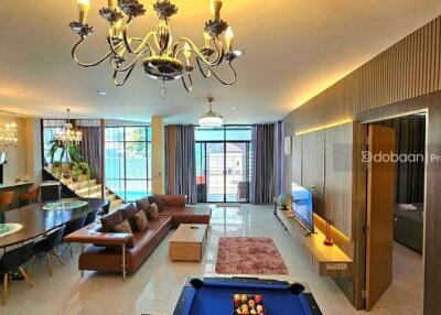 5 bedroom, 6 bathroom pool villa, Hang Dong area, near Panyaden International School