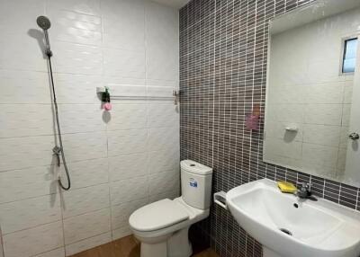 Spacious bathroom featuring modern fixtures