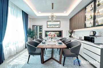 Luxury Living in Pattaya and Brand new house, fully furnished.