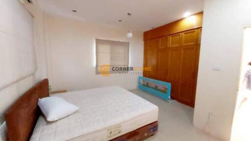 4 bedroom House in Lakeside Court 1 East Pattaya