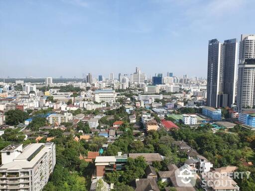 2-BR Condo at The Met Sathorn near BTS Chong Nonsi