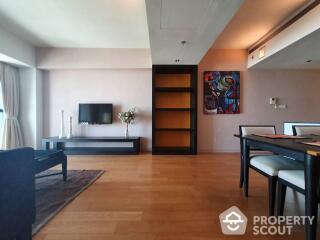 2-BR Condo at The Met Sathorn near BTS Chong Nonsi