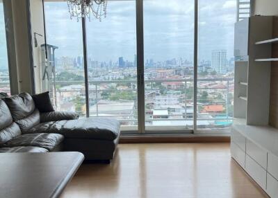 1-BR Condo at The Star Estate @ Rama Iii Condominium close to Phra Ram 3