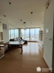 1-BR Condo at The Star Estate @ Rama Iii Condominium close to Phra Ram 3