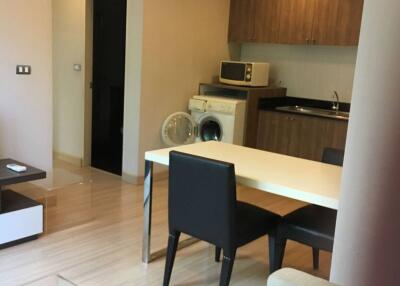 2-BR Condo at Tree Condo Sukhumvit 42 Condominium near BTS Ekkamai