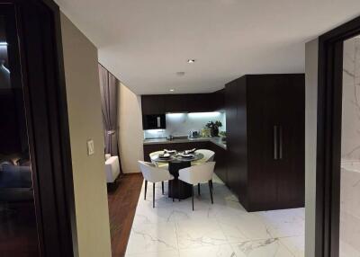 2-BR Condo at Cloud Residences – Skv23 near MRT Sukhumvit