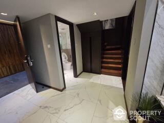 2-BR Condo at Cloud Residences – Skv23 near MRT Sukhumvit