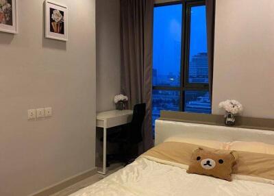 1-BR Condo at Ideo Mobi Phayathai near BTS Phaya Thai (ID 408249)