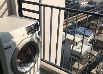 Studio Condo at Ideo Phaholyothin Chatuchak near BTS Saphan Khwai