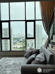 2-BR Duplex at Knights Bridge Space Rama 9 near MRT Phra Ram 9