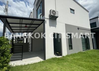 Townhouse at Grande Pleno Phaholyothin-Phoemsin 28 for sale