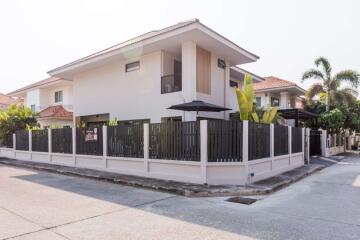 4 Bedroom House for sale