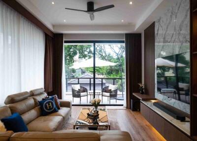 Brand new 5 bed luxury pool villa for sale in Muang Chiang Mai