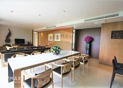 Spacious 3-Bedroom Plus Office Condo in Thonglor