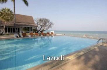 Luxury Designer 4 Bed Vila beside the Beach