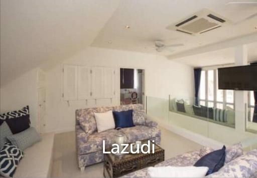 Luxury Designer 4 Bed Vila beside the Beach