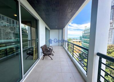 2 Bedrooms Condo in Regent Pratumnak South Pattaya C011833