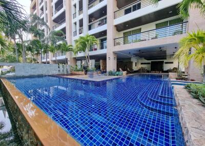 2 Bedrooms Condo in Regent Pratumnak South Pattaya C011833