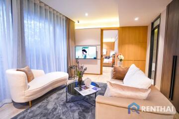 For sale condo 1 bedroom at Wyndham Grand Residences Wongamat