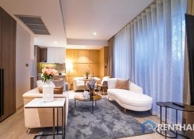 สำหรับ ขาย คอนโด 1 ห้องนอน ที่ Wyndham Grand Residences Wongamat