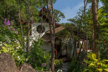 Unique design sea-view villa for sale in Koh Samui