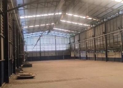 For Rent Pathum Thani Warehouse Bang Bua Thong - Suphan Buri Lat Lum Kaeo