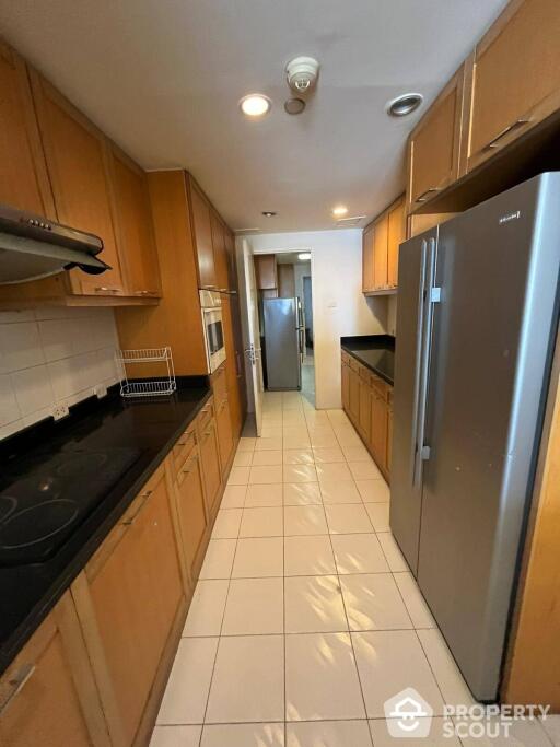 3-BR Condo at Somkid Gardens Condominium near BTS Chit Lom