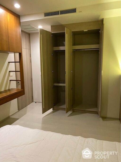 2-BR Condo at Noble Ploenchit near BTS Phloen Chit (ID 426091)