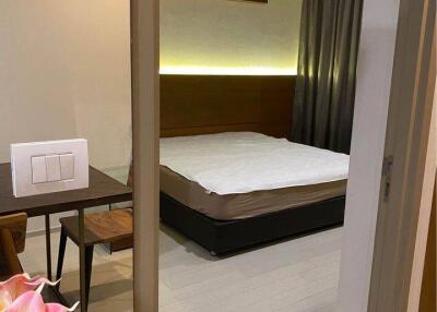 2-BR Condo at Noble Ploenchit near BTS Phloen Chit (ID 426091)