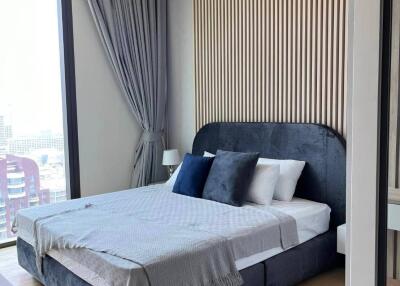 2-BR Condo at 28 Chidlom near BTS Chit Lom