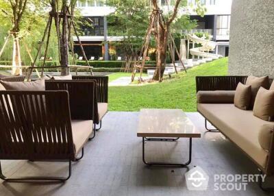 1-BR Condo at Noble Ploenchit near BTS Phloen Chit