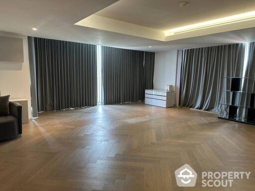 4-BR Condo at The Pillar close to Sukhumvit