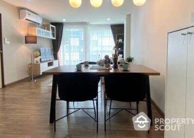 1-BR Condo at Pg Rama 9 near MRT Phra Ram 9