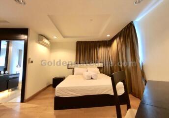 2 Bedrooms Furnished Condo on high floor at Sathorn Gardens