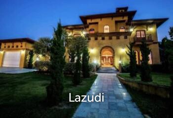 Large Tuscany Designed 4 Bed Pool Villa