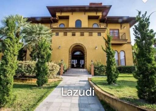 Large Tuscany Designed 4 Bed Pool Villa