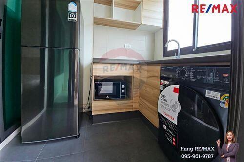 33 Sqm., 1 Bed Condo listed for ฿ 3,190,000.