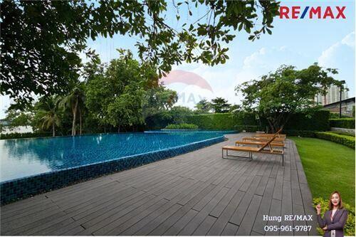 33 Sqm., 1 Bed Condo listed for ฿ 3,190,000.