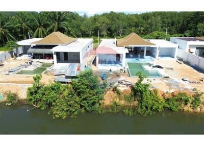 Luxurious pool villas near Ao nang beach