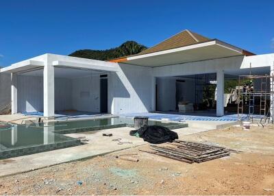 Luxurious pool villas near Ao nang beach