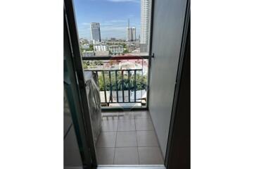 Condo for Sale & Rent !!! "Lumpini Place Srinakarin - Huamak Station"