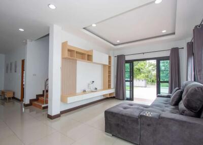 Pool House to Rent : Huai Sai Mae Rim