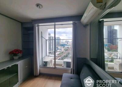 2-BR Condo at Baan Pathumwan near BTS Phaya Thai