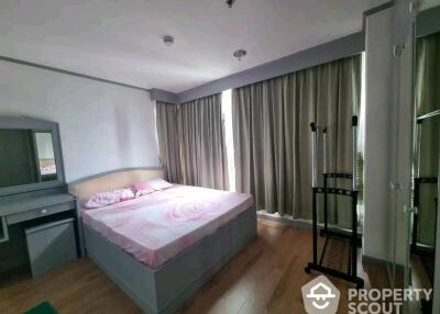 2-BR Condo at Baan Pathumwan near BTS Phaya Thai