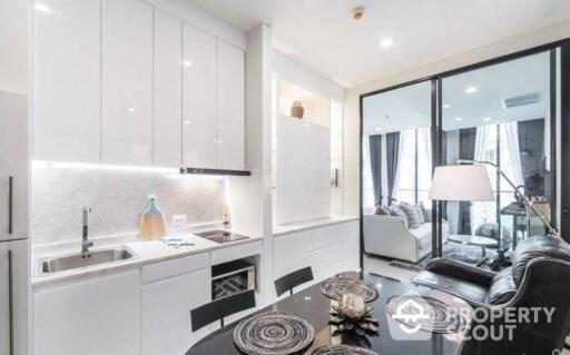 1-BR Condo at Noble Ploenchit near BTS Phloen Chit (ID 511784)