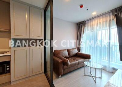 Condo at Life Ladprao for rent